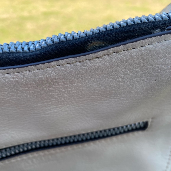 Aimee Kestenberg crossbody shoulder bag off white genuine pebble leather - Picture 6 of 16